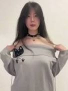 麻豆啊传媒app黄版-领略创意新视角，成人影像平台的两面性探究